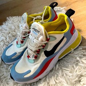 Wmns Air Max 270 React 'Bauhaus' Size 6